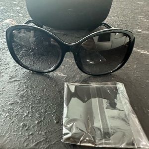 Black Salvatore Ferregamo sunglasses